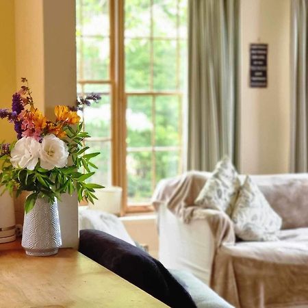 Robin Hoods Well Farm Stay Sassafras Екстер'єр фото